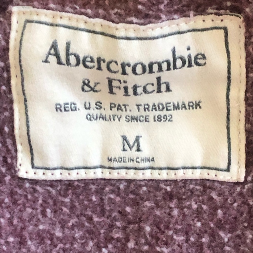 ABERCROMBIE magenta sweater - Picture 5 of 5